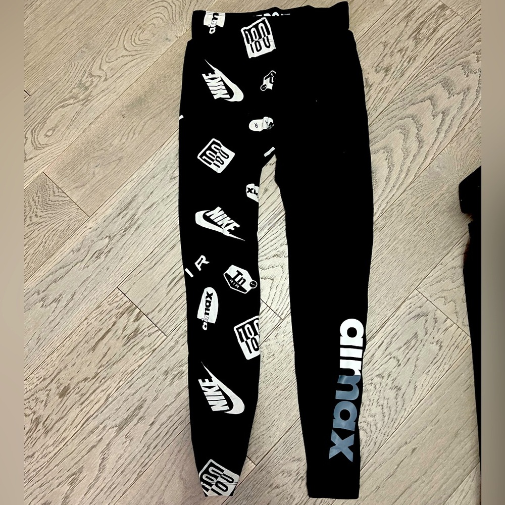 Nike half leg Lego leggings